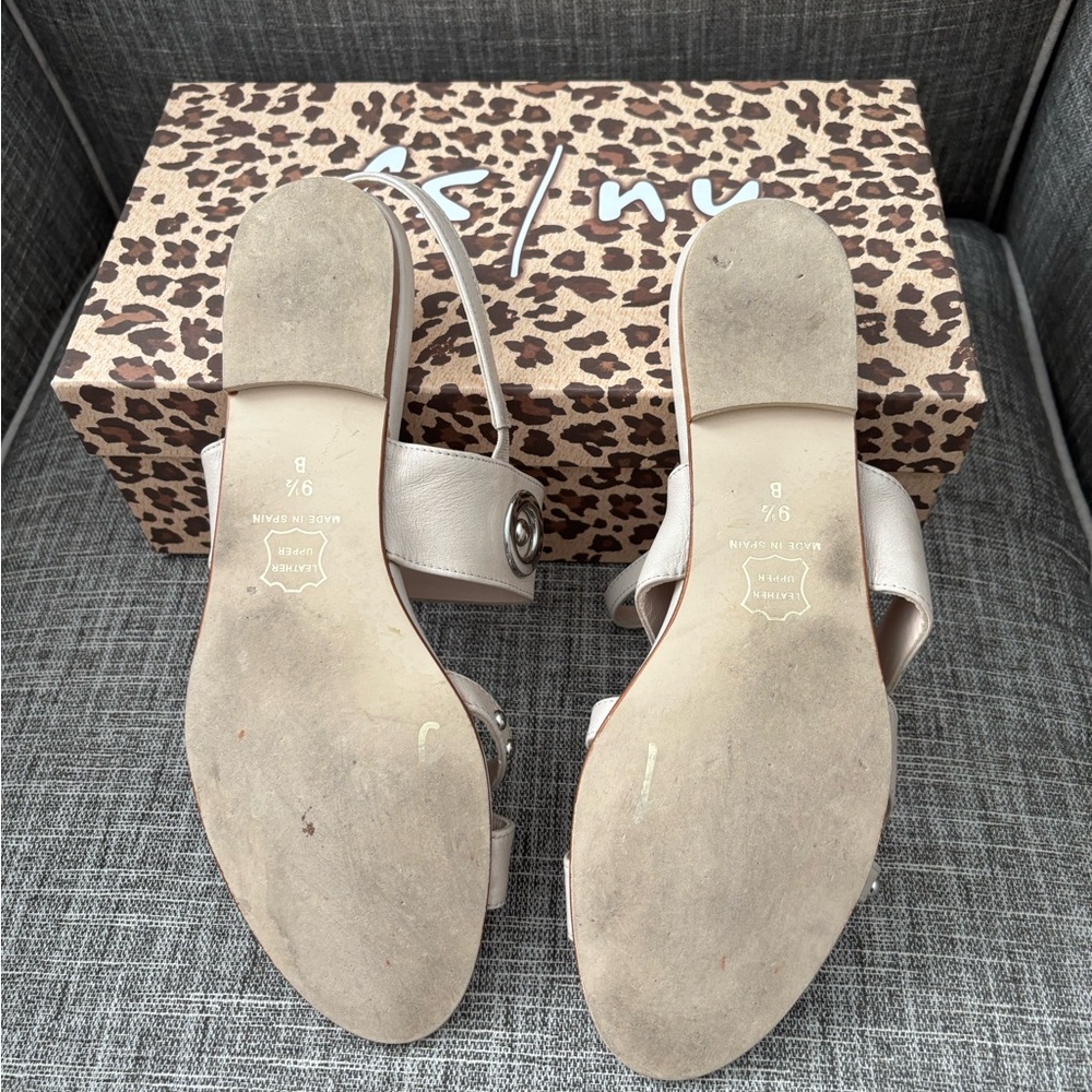 Beige Leather Sandals - Picture 3 of 6